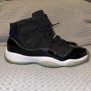 Jordan 11 Space Jam 2016